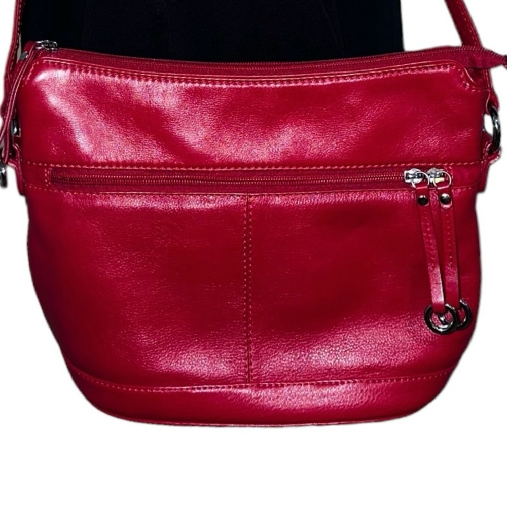 ili NEW YORK BRAND LEATHER SHOULDER HANDBAG
